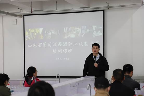 说明: D:\Desktop\cb66884752b98323bd611e50e11b410.jpg